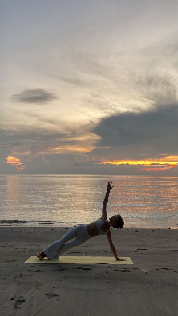 yoga-on-the-beach